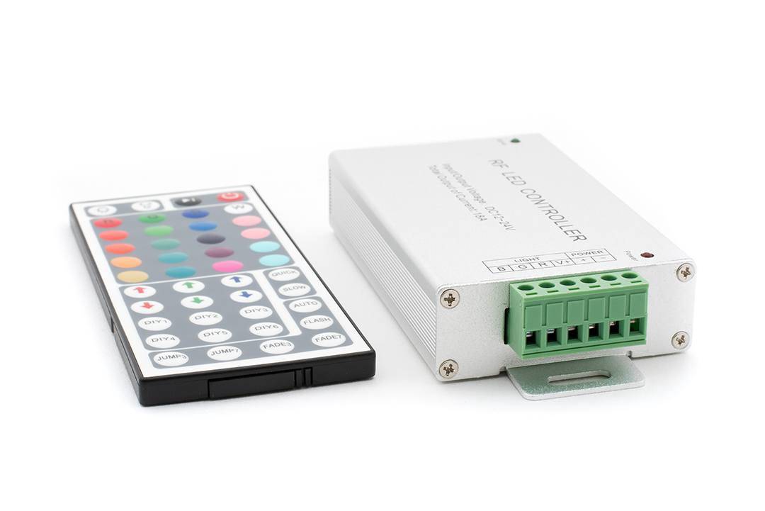 Контроллер для ленты RF-RGB-44-18A