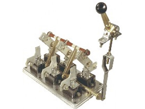 Рубильник РС-2 УЗ 250А (г.Саратов)